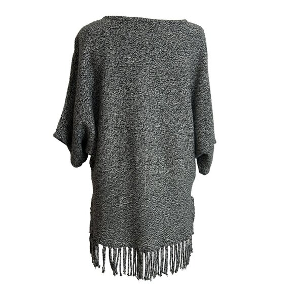 Valerie Stevens Petite Large Poncho Tunic Sweater Black White Fringe Boho - Picture 2 of 8